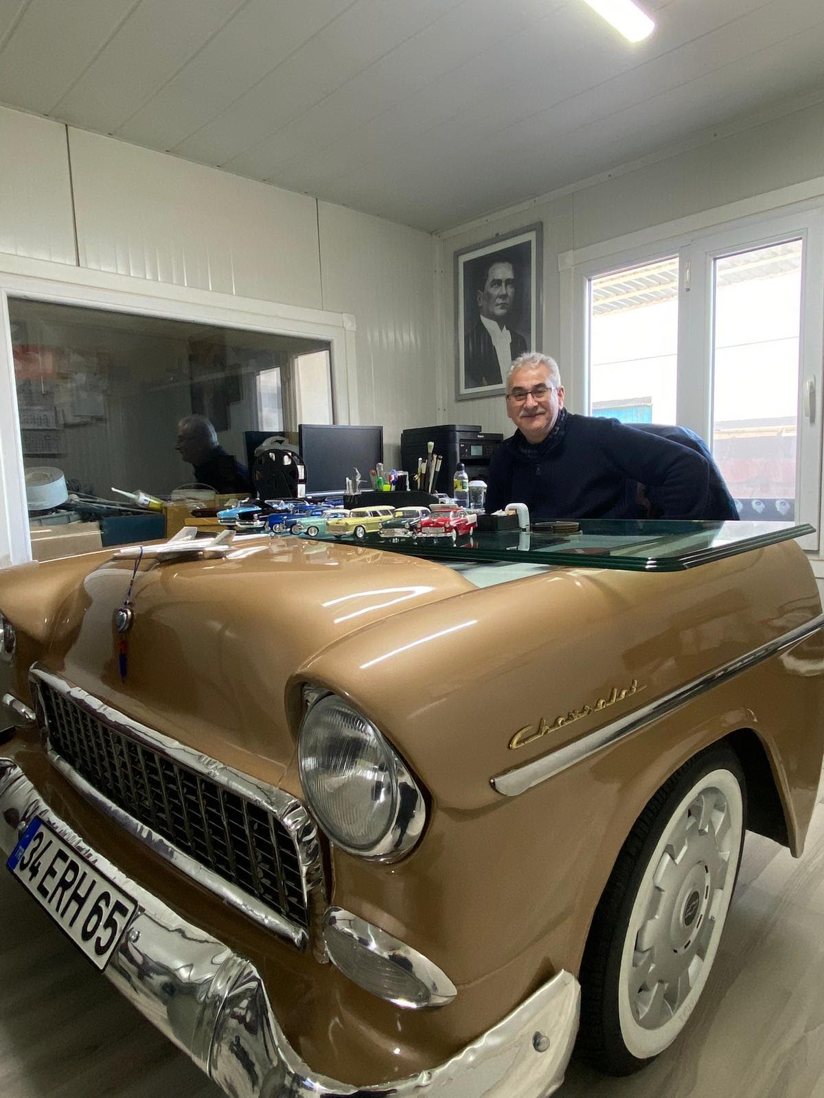 Araba Görünümlü Masa 1 Araba Görünümlü Masa